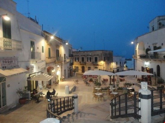  Ostuni  