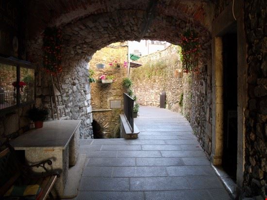  un sottopassaggio  