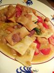 Ciceri e tria, specialità salentina