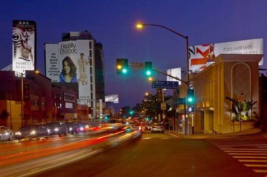 Sunset Strip Los Angeles Gerry Boughan / Shutterstock.com Gerry Boughan / Shutterstock.com