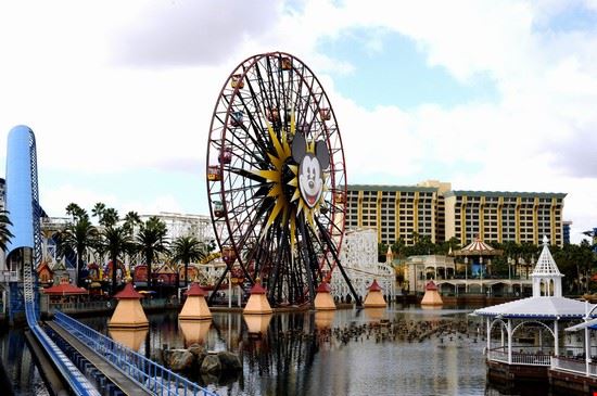 Disney California Adventure Los Angeles AngryJulieMonday - Creative Commons AngryJulieMonday