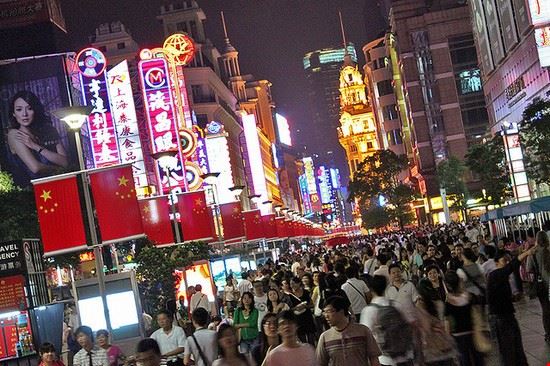 Nanjing Road - davelocity - davelocity - Creative Commons