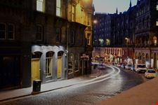 Locale Espionage a Edimburgo