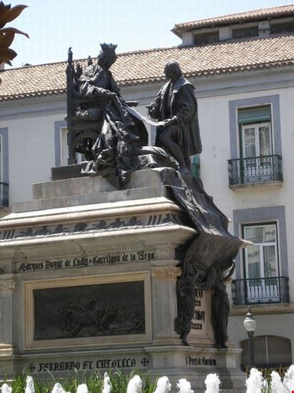 Plaza Isabella la Catolica