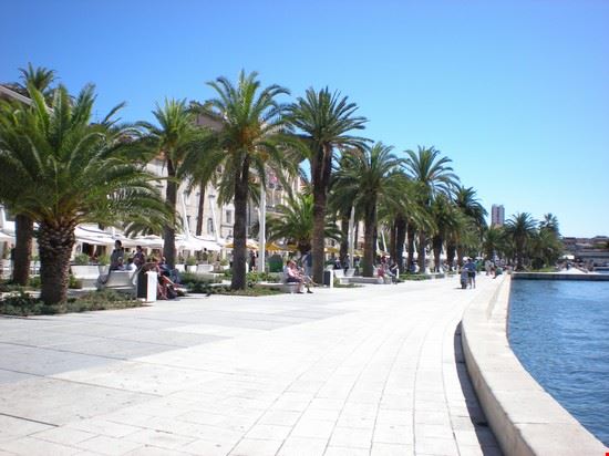  Split  