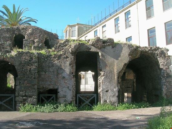 Terme dell'Indirizzo - Triquetra - Triquetra - Creative Commons