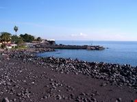 La spiaggia nera