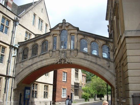  Oxford  
