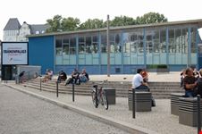 traenenpalast am bahnhof berlin-friedrichstr berlin
