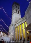 assisi di sera assisi