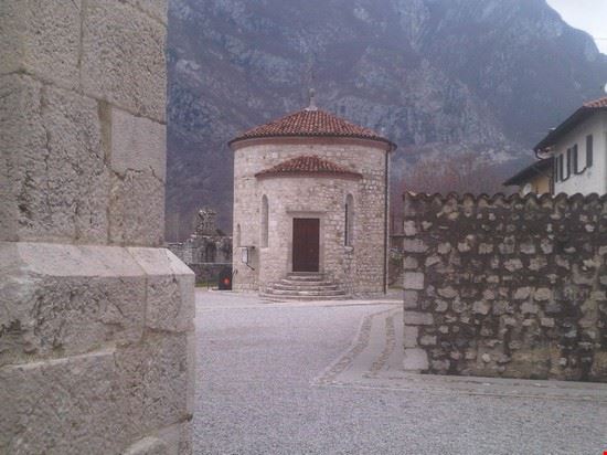  Venzone  