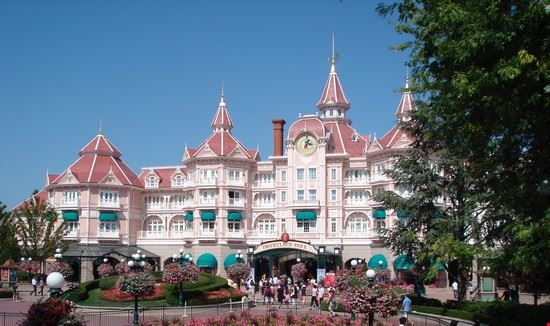 Disneyland Resort Paris  Paris  