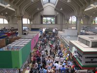L'interno Mercado Municipal