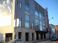 L'entrata dello Steppenwolf Theatre