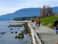 vancouver la seawall promenade