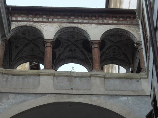 Borgo Borgo  