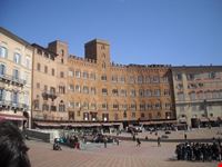 piazza siena