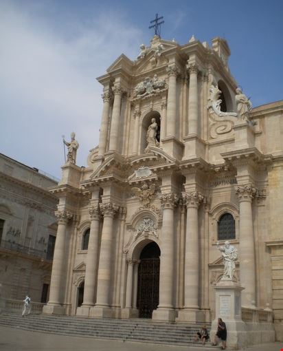 Foto Cattedrale Metropolitana Della Nativita Di Maria Santissima A Siracusa 412x550 Autore Gaetano Francesco Rodi 2 Di 2