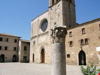 la colonna e la piazza