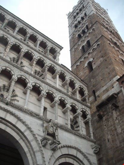  Lucca  