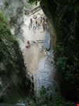 vista dal ponte sulla cascata