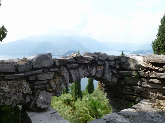 panorama e struttura del castello