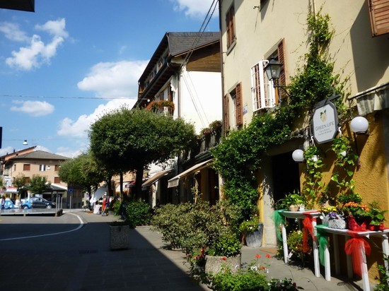 Botteghe in Piazza Vittoria