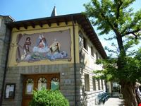 Per le vie del paese