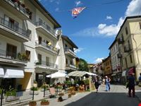 Per le vie del paese