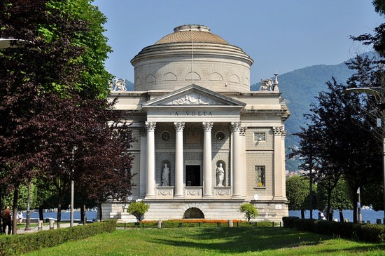 Tempio Voltiano Como