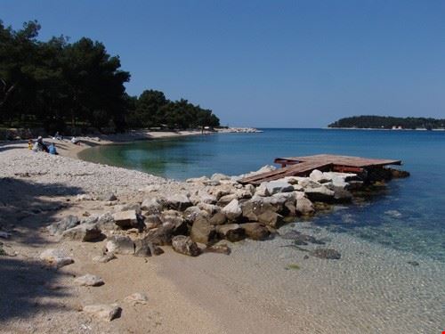 Lone bay - the best beaches in Rovinj  