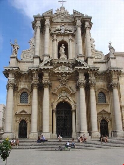 Duomo Siracusa Breogan67 - CC BY-SA 3.0 Breogan67