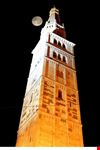 la ghirlandina modena
