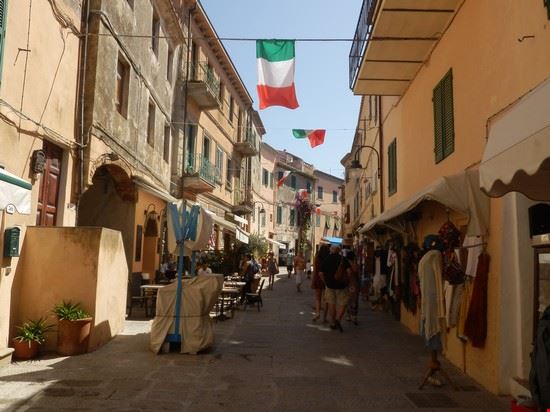  Capoliveri  