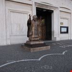 Statua di Papa Wojtyla