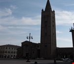 Basilica in Piazza Saffi . Basilica in Piazza Saffi .