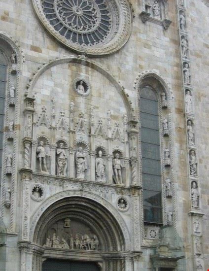  Como  