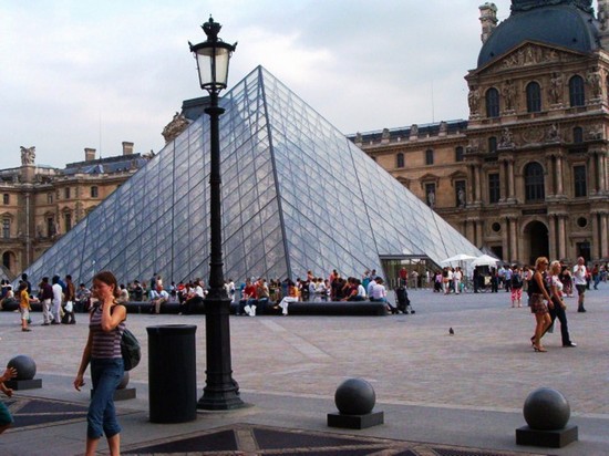 Museo del Louvre