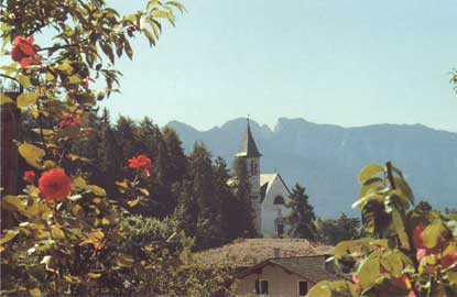 La chiesa dedicata all'Invenzione della Santa Croce