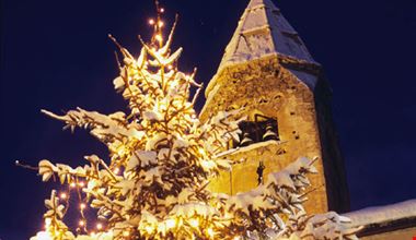 courmayeur campanile innevato courmayeur campanile innevato