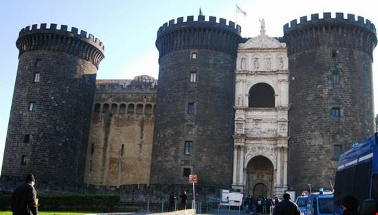 Maschio Angioino Maschio Angioino  