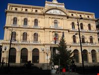 palazzo della borsa napoli