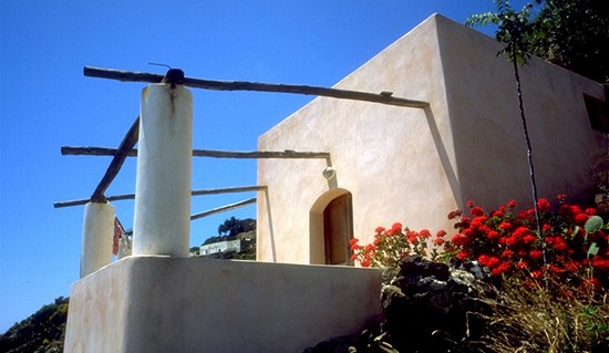 Casa eoliana