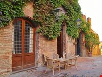 Autunno in Toscana - Borgo medievale di Certaldo Alto (FI)