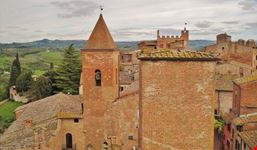 Certaldo Alto (FI) splendido borgo medievale in Toscana