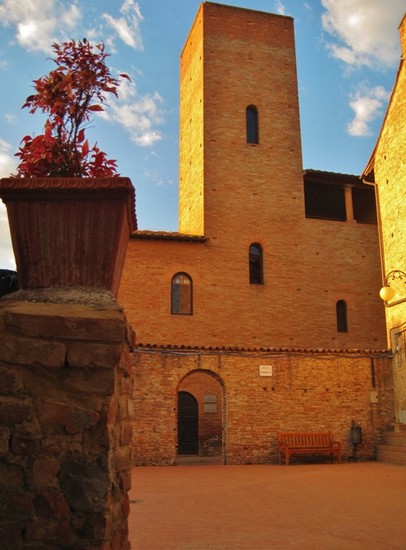 Certaldo Alto (FI) splendido borgo medievale in Toscana