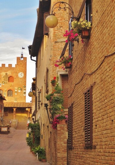 Certaldo Alto (FI) splendido borgo medievale in Toscana