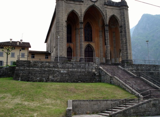 CHIESA DEL 6 - 700