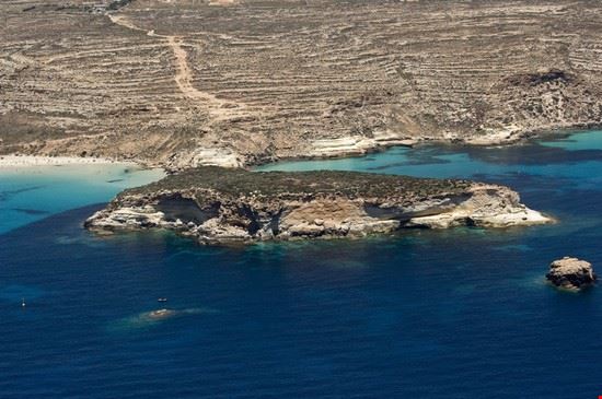 Spiaggia dei Conigli Isola di Lampedusa luigi nifosi luigi nifosi