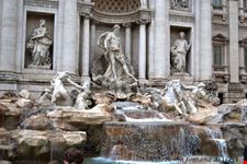 Fontana  di Trevi